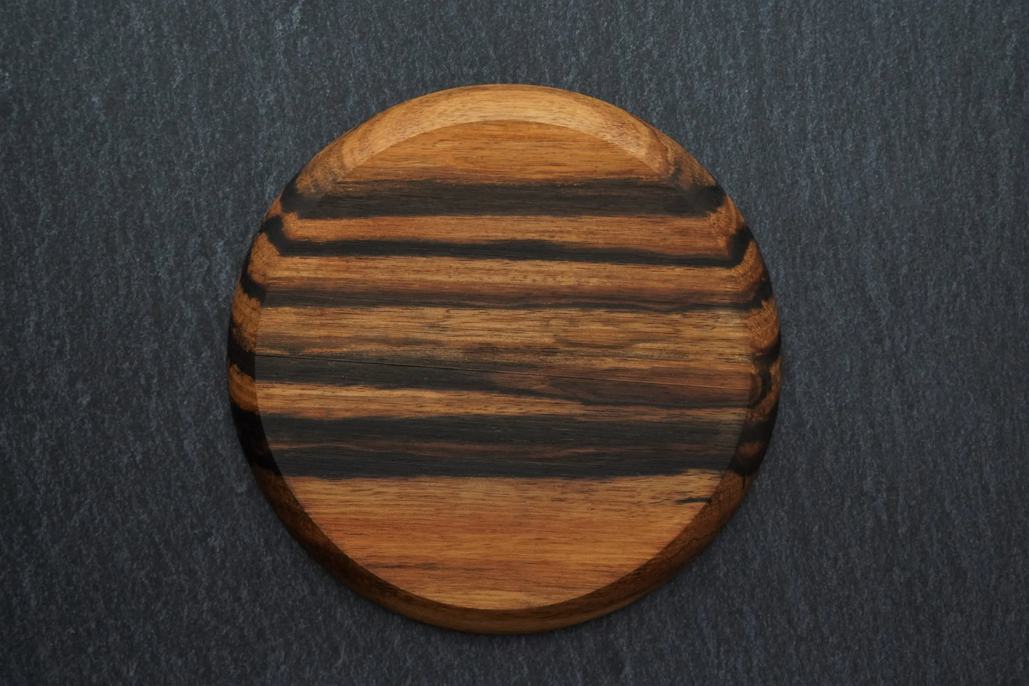 【いしいりえ】小皿 黒柿無垢 16cm×1.5cm