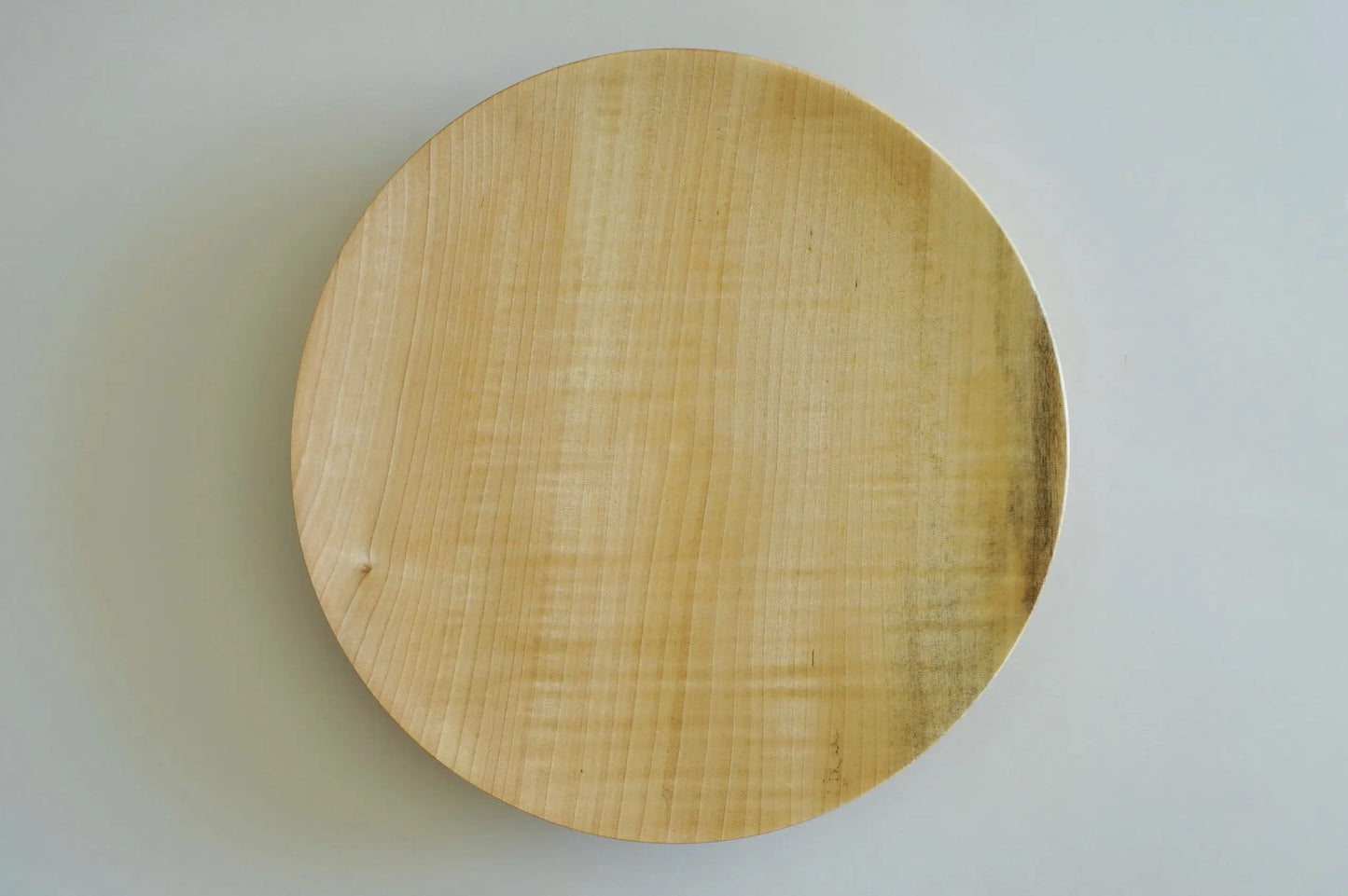 【いしいりえ】平皿 栃無垢 縮み杢 17.5cm×2.5cm