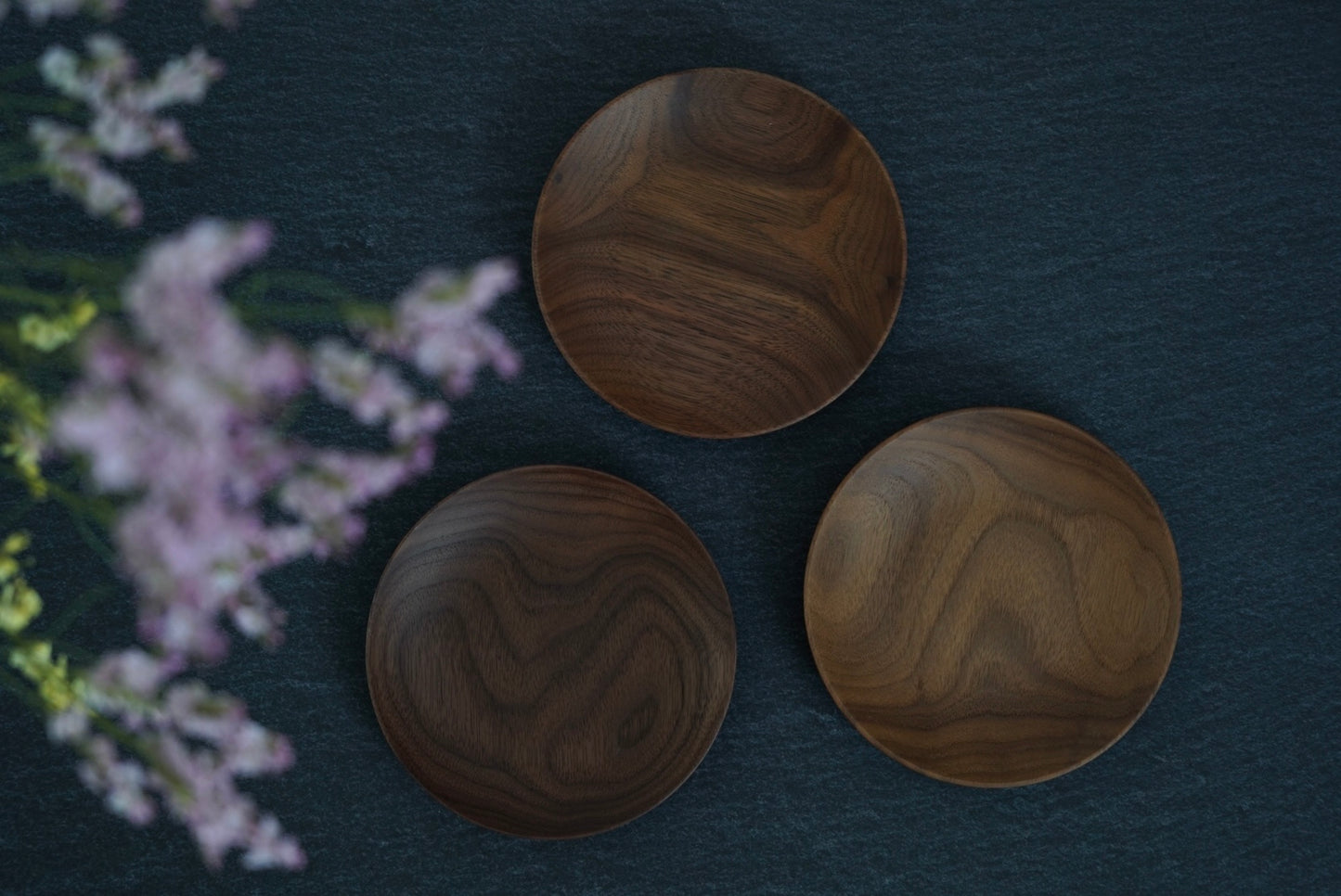[Sonobe Sangyo] A set of three walnuts